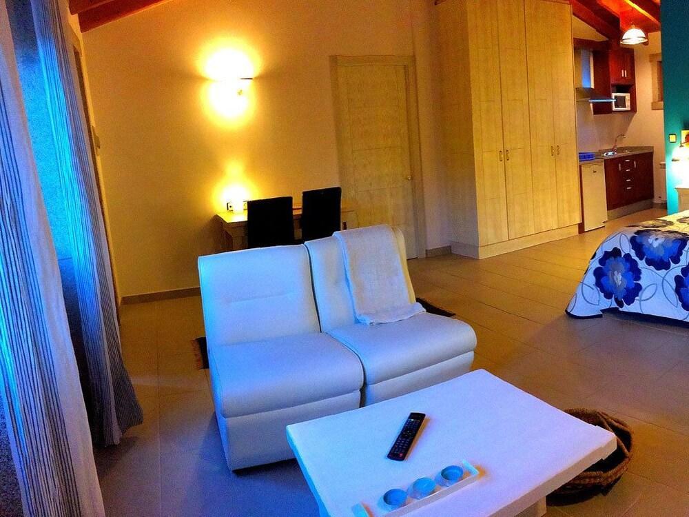 Casa De Trillo Guest House Muxia Ngoại thất bức ảnh